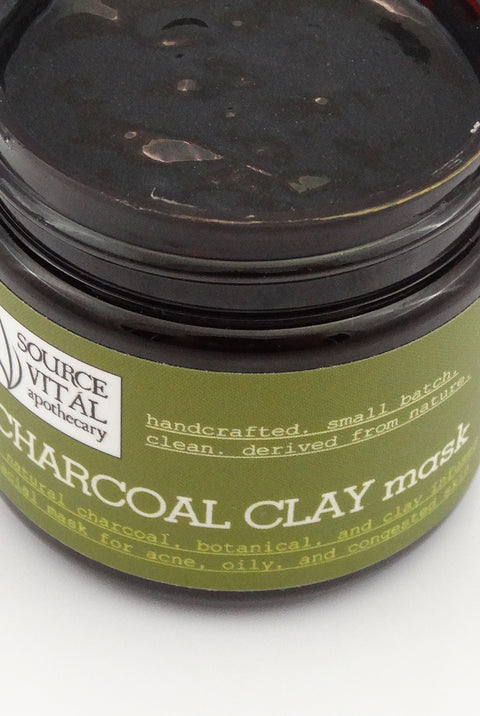 A natural, clean face mask infused with Clay & Charcoal