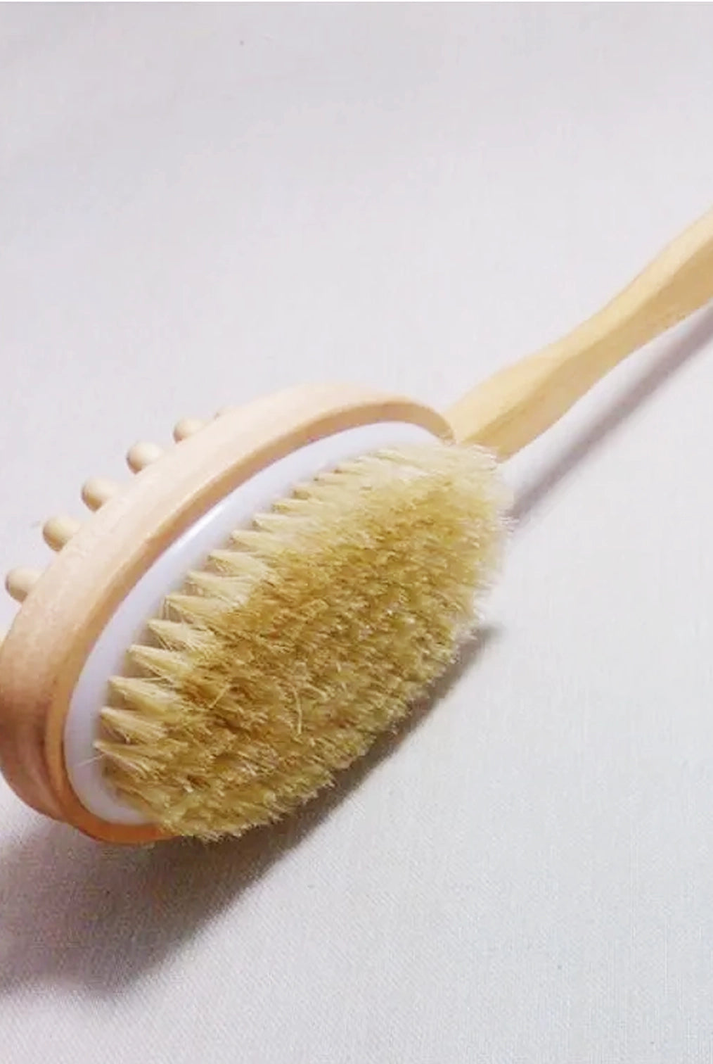 Bamboo Body Brush for Exfoliation and Dry Brushing