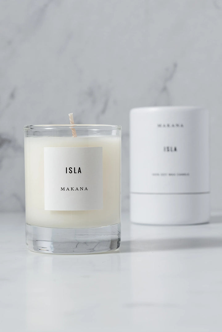 Makana Isla Candle - Island Scented, Soy wax candle