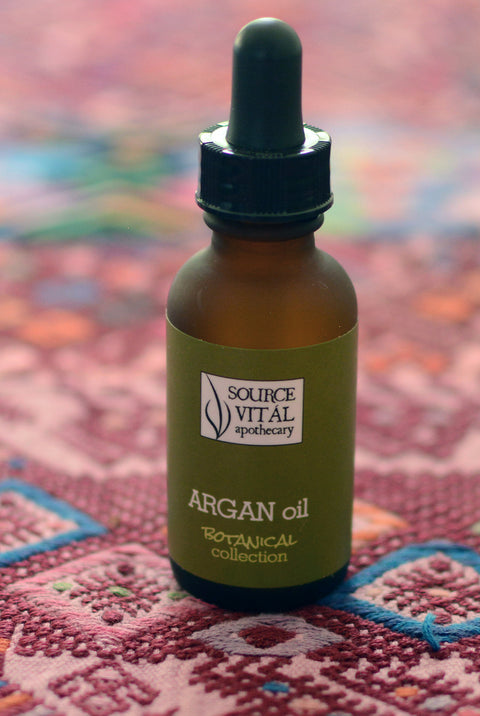 Argan Oil: Hydrating Oil for Dry, Acne, and Aging Skin and Scalp.